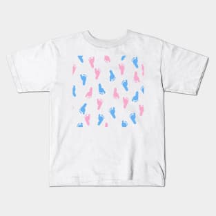 Baby foot prints blue and pink Kids T-Shirt